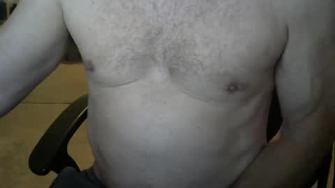 Snapshot of i_was_a_shy_dad chatting on October 2025 01:40:02 PM i_was_a_shy_dad online show from October 2025 01:40:02 PM