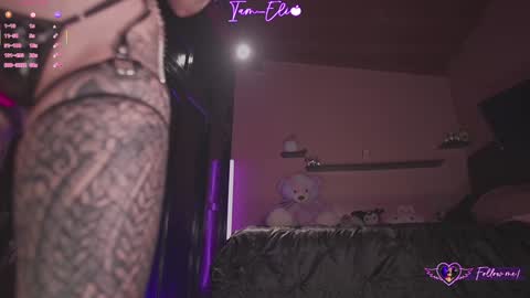       online show from November 2025 09:47:01 PM