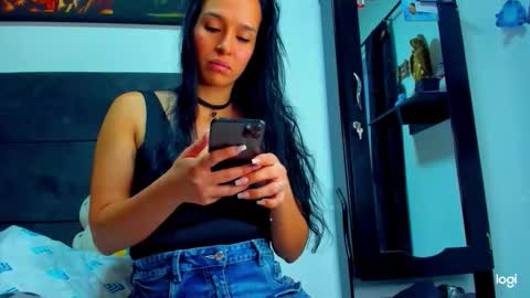 iam_your_fantasy online show from November 2025 09:35:02 PM