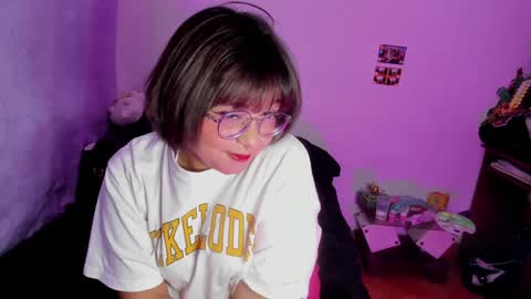 Zoe 3 online show from January 2025 11:43:01 PM