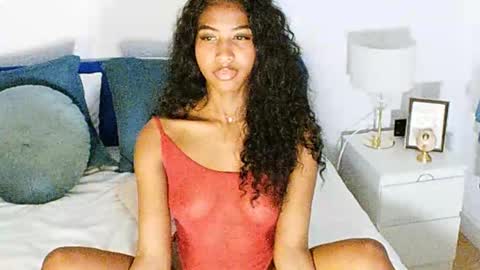 Crystal online show from February 2025 11:13:01 PM