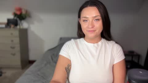 Snapshot of iamcrystalann chatting on September 2025 03:08:01 AM Crystal online show from September 2025 03:08:01 AM