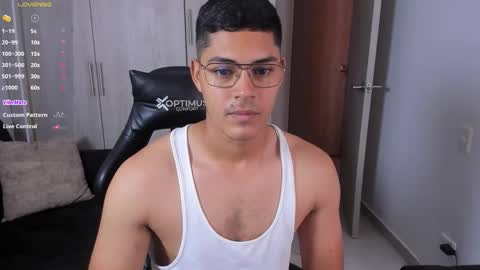 Snapshot of iamdylan777 chatting on September 2025 02:29:02 PM Dylan independent model online show from September 2025 02:29:02 PM