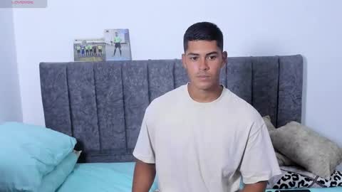 Dylan  independent model  online show from December 2025 08:36:02 PM