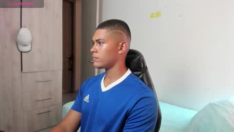 Dylan  independent model  online show from January 2026 02:52:02 PM