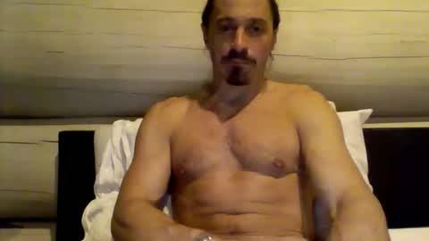 iamfa9 online show from January 2026 03:42:02 AM