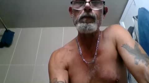 Snapshot of iamgoat_69 chatting on September 2025 10:19:01 AM Goat Lulu Elektra online show from September 2025 10:19:01 AM