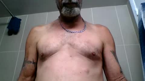 Snapshot of iamgoat_69 chatting on October 2025 10:55:01 AM Goat Lulu Elektra online show from October 2025 10:55:01 AM