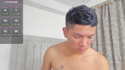 Juliiiiian online show from January 2025 06:43:01 PM