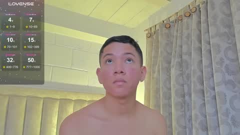 Juliiiiian online show from February 2025 01:59:02 PM