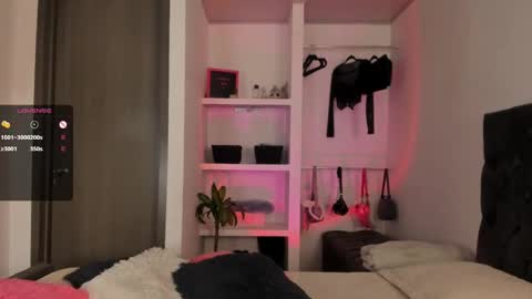    online show from February 2025 11:26:02 PM