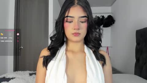    online show from October 2025 07:44:01 PM