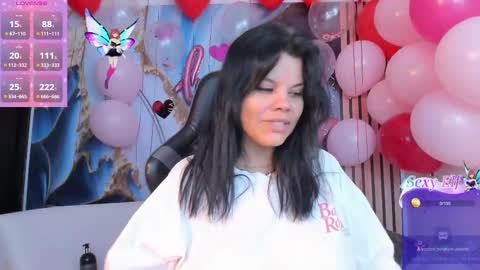 IM LOLA  online show from February 2025 02:55:02 PM