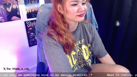 Mari online show from December 2024 11:29:01 PM