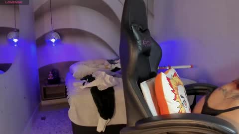 Snapshot of iamnayuta chatting on March 2025 08:21:01 PM Nayuta online show from March 2025 08:21:01 PM