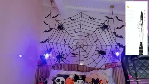 Snapshot of iamnayuta chatting on October 2025 04:53:01 AM Nayuta online show from October 2025 04:53:01 AM