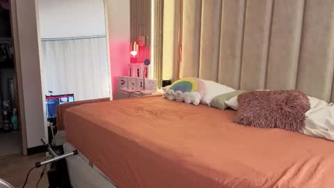 Nyxy online show from December 2025 11:08:02 AM