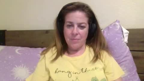 Snapshot of iampoppyy chatting on November 2025 11:21:02 PM iampoppyy online show from November 2025 11:21:02 PM