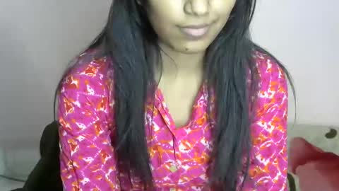 Snapshot of iamtara chatting on December 2024 05:33:02 PM iamHotTaara online show from December 2024 05:33:02 PM