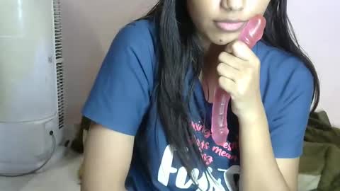 Snapshot of iamtara chatting on January 2025 01:52:01 PM iamHotTaara online show from January 2025 01:52:01 PM