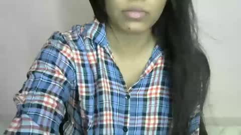 Snapshot of iamtara chatting on February 2025 08:31:02 AM iamHotTaara online show from February 2025 08:31:02 AM