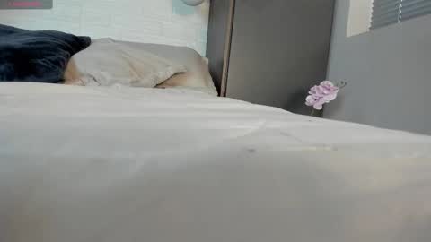 Ian Davis online show from February 2025 07:52:01 PM