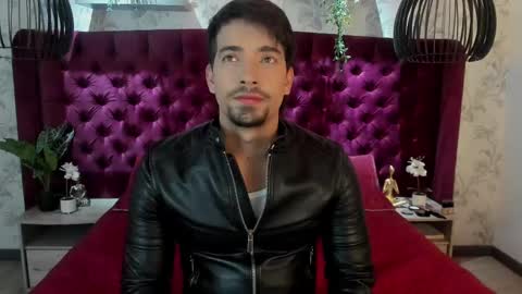 Ian Davis online show from March 2025 08:31:02 PM