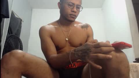 ian_tuner online show from October 2025 11:13:01 PM