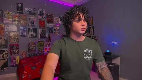 Andres online show from December 2025 01:02:02 AM