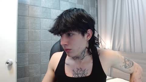 ian online show from December 2025 07:30:02 PM