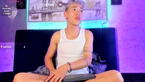 Andrew online show from February 2025 08:39:01 AM