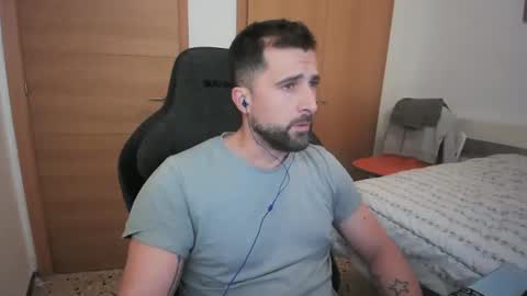 iberian_macho online show from October 2025 07:42:01 AM