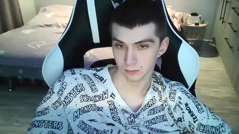 MAX online show from January 2025 05:55:02 PM