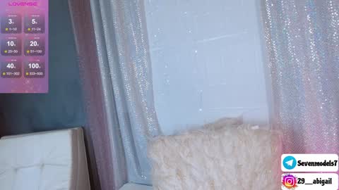 ice_y_abigail online show from December 2024 05:00:01 PM