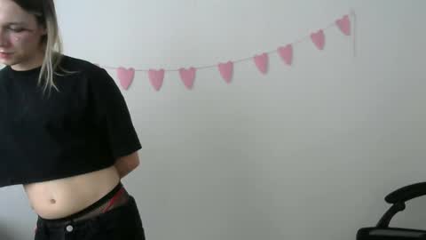 Jade online show from April 2026 12:14:02 PM