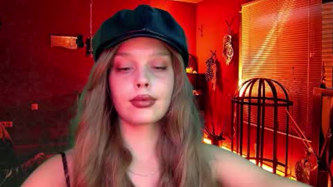 Nina online show from October 2025 03:05:02 AM