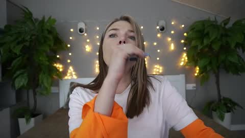 Snapshot of icedanielles chatting on January 2025 02:19:01 PM Danielle online show from January 2025 02:19:01 PM