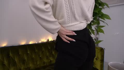 Snapshot of icedanielles chatting on January 2025 05:33:02 PM Danielle online show from January 2025 05:33:02 PM