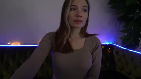 Snapshot of icedanielles chatting on February 2025 09:25:02 AM Danielle online show from February 2025 09:25:02 AM