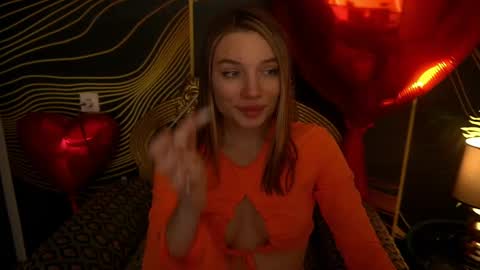 Snapshot of icedanielles chatting on February 2025 07:16:02 PM Danielle online show from February 2025 07:16:02 PM