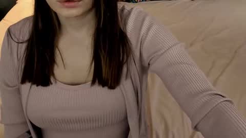 Snapshot of icedanielles chatting on September 2025 01:14:02 PM Danielle online show from September 2025 01:14:02 PM