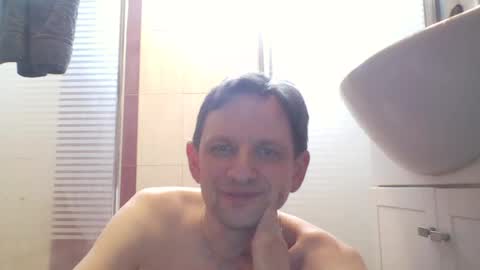 Snapshot of iceobg chatting on June 2026 11:32:02 AM iceobg online show from June 2026 11:32:02 AM