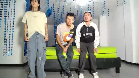 Snapshot of icevermilk chatting on February 2025 12:37:01 PM THOMAS AND DAMIAND online show from February 2025 12:37:01 PM