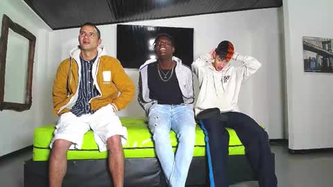 THOMAS AND DAMIAND online show from November 2025 12:16:01 PM