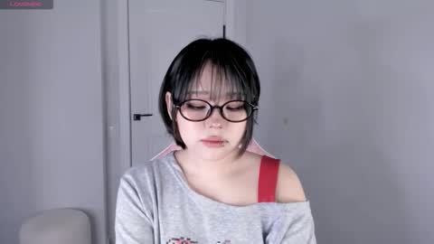 Hitomi   online show from February 2026 10:54:01 PM