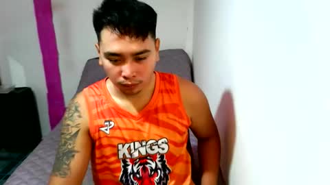 iconic_vince online show from September 2025 02:17:01 PM