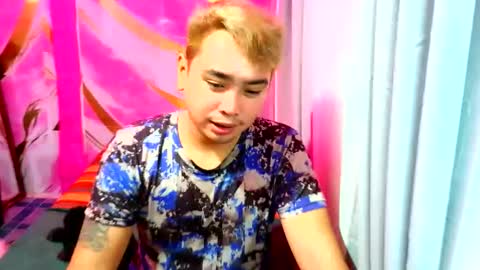 iconic_vince online show from September 2025 03:28:02 PM