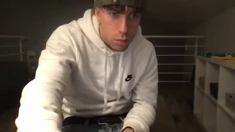 Snapshot of icyninesix chatting on December 2024 05:18:02 AM icyninesix online show from December 2024 05:18:02 AM