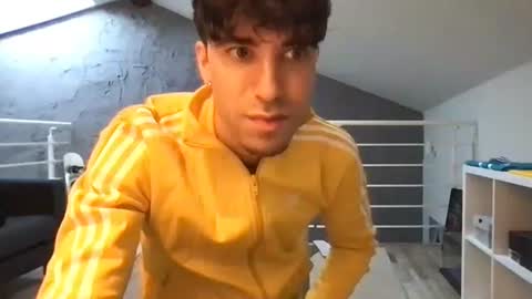 Snapshot of icyninesix chatting on February 2025 08:00:02 AM icyninesix online show from February 2025 08:00:02 AM