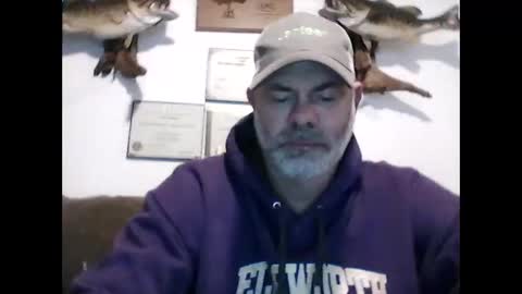 idkwhyidothis348732 online show from February 2025 11:44:02 AM